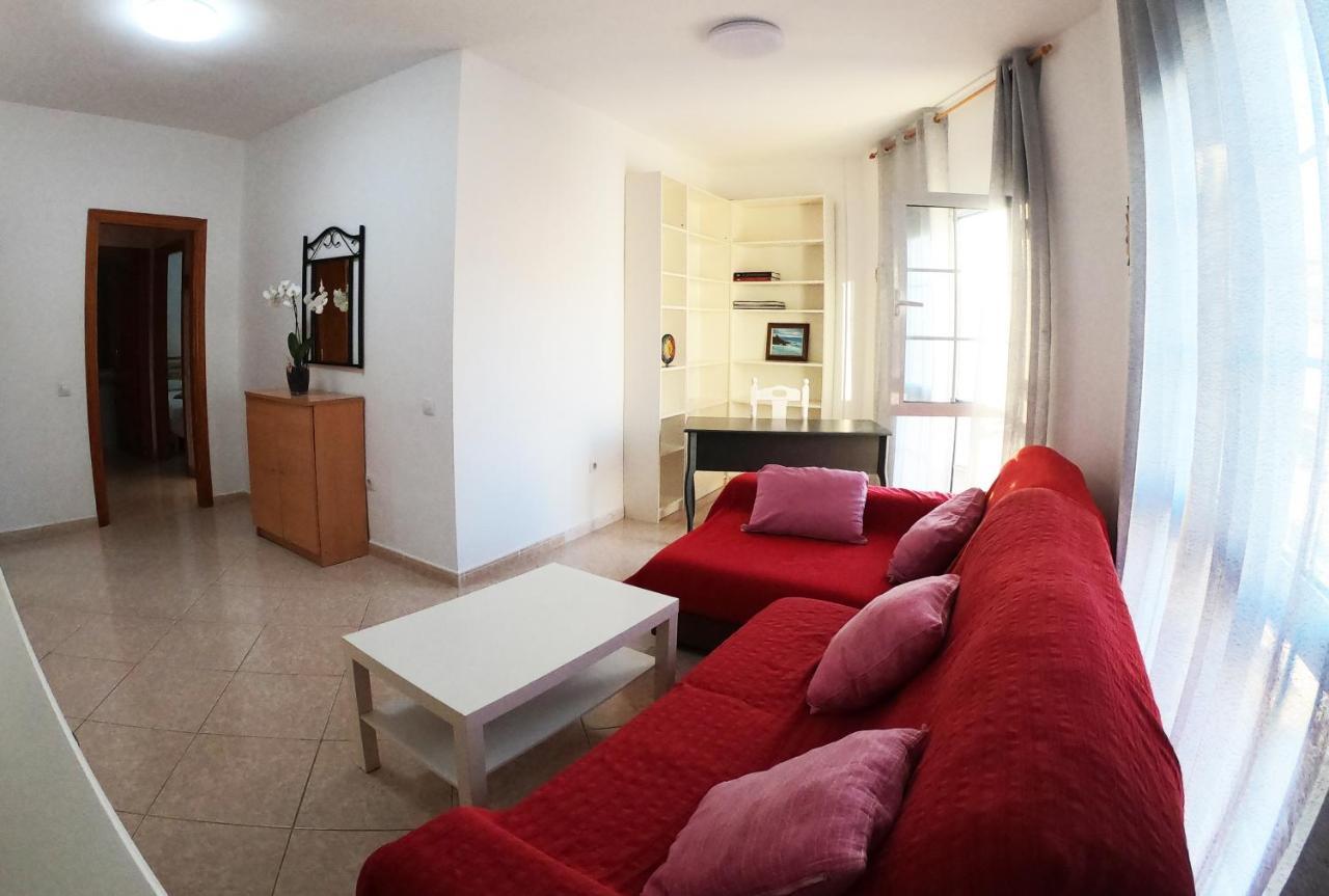 גראן טאראחל Apartamento Vistas Al Mar, Wifi De 600 Mb מראה חיצוני תמונה