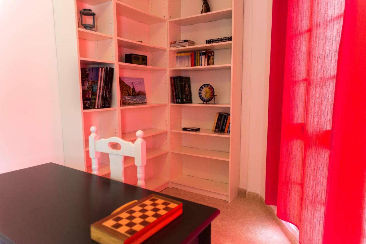 גראן טאראחל Apartamento Vistas Al Mar, Wifi De 600 Mb מראה חיצוני תמונה