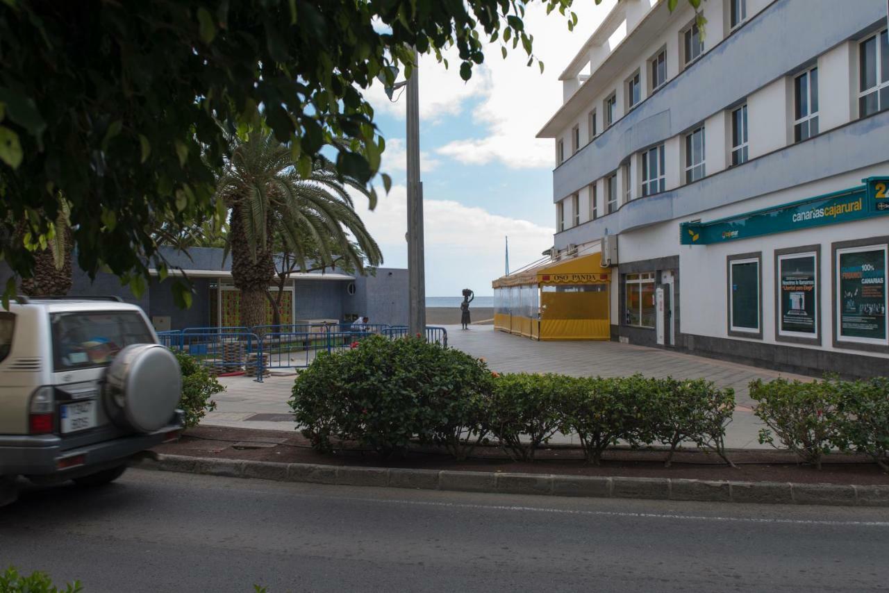 גראן טאראחל Apartamento Vistas Al Mar, Wifi De 600 Mb מראה חיצוני תמונה